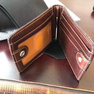 Johnston & Murphy UNIQUE money clip wallet